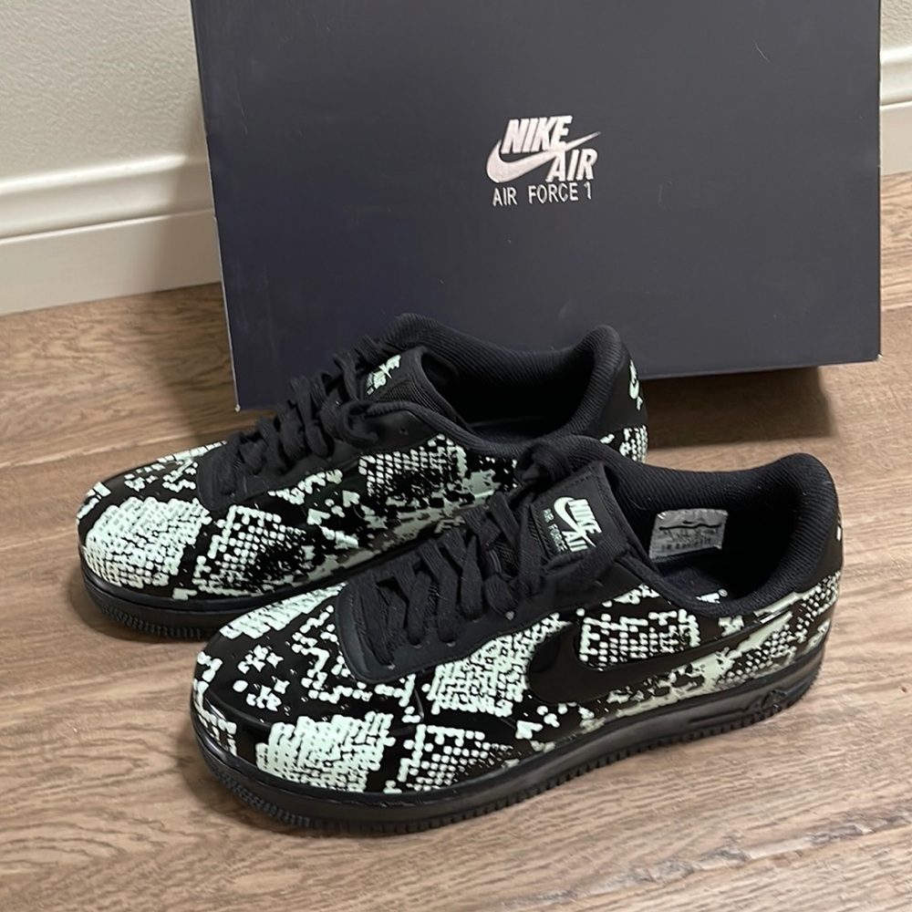 Air Force 1 Foamposite Pro Cup Glow Snakeskin 2019